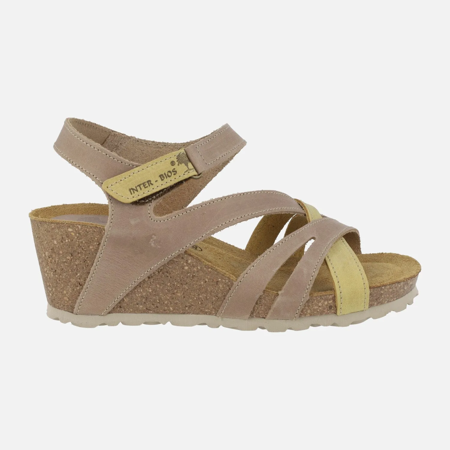 Sandalias de piel con cuña de corcho y cierre de velcro