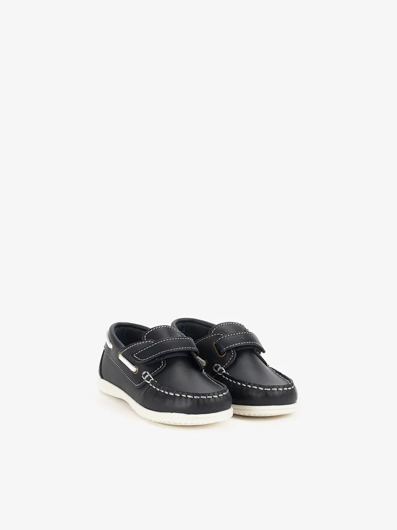 SAPATO VELA EM PELE DE VELCRO