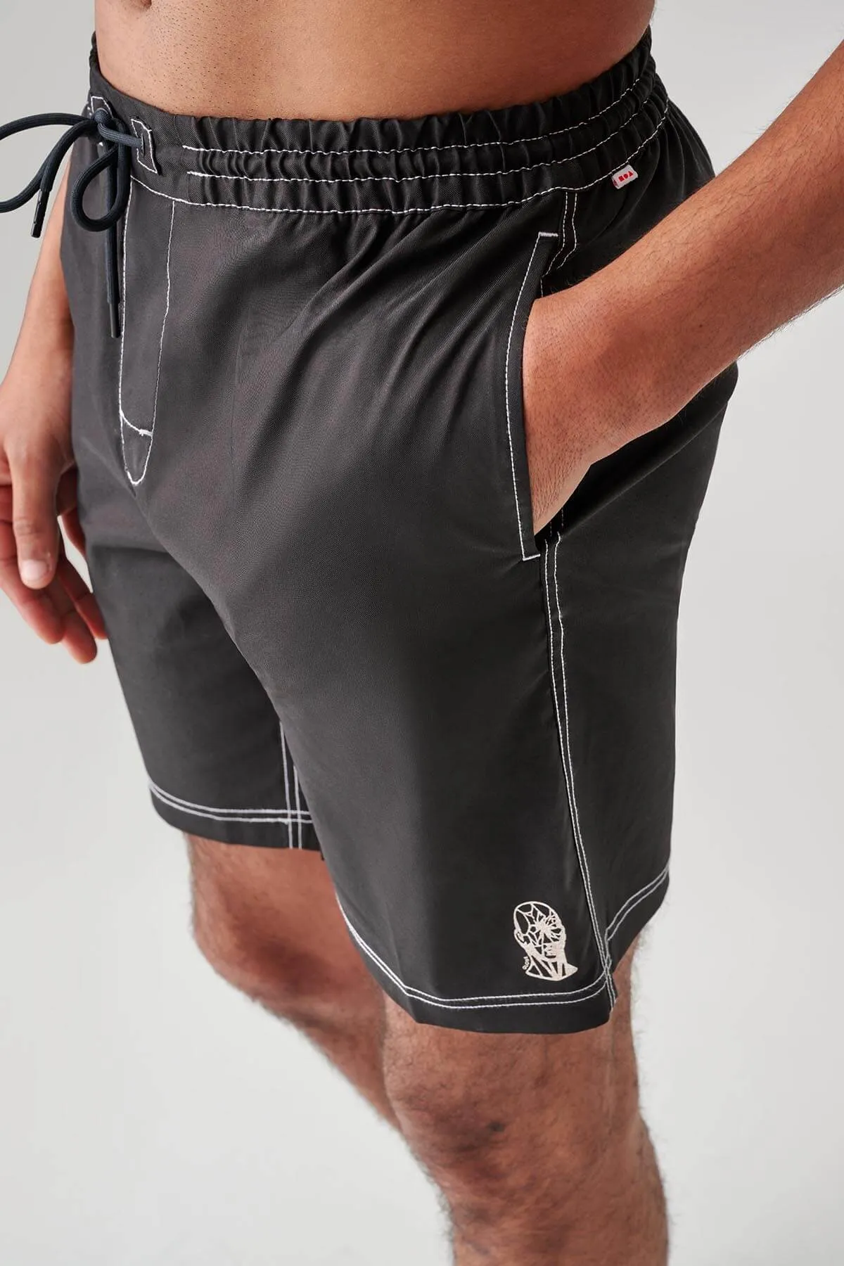 SMASHED POOLSHORT  BLACK