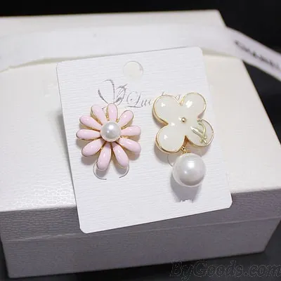 Sweet Cute Daisy Flower Pearl Pendant Asymmetric Fashion Earrings