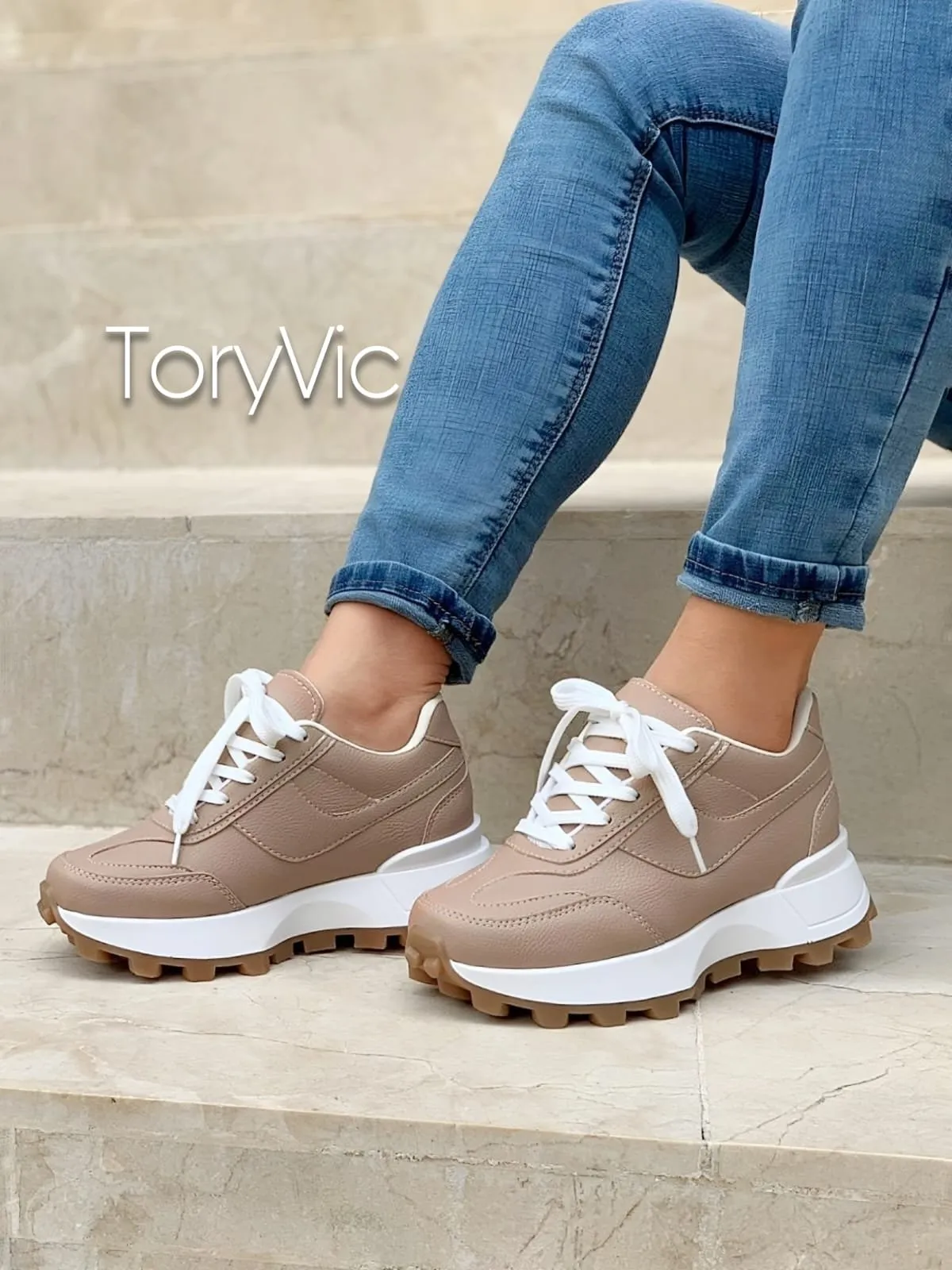 Tenis de mujer – Toledo Nude