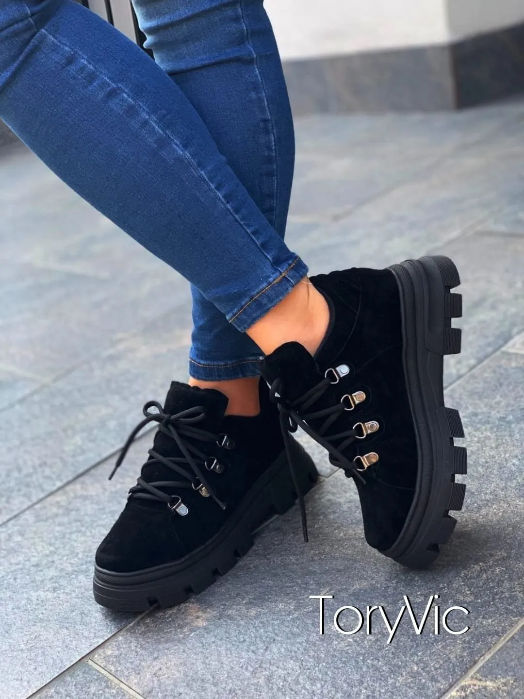 TENIS DE MUJERMERIDA NEGRO