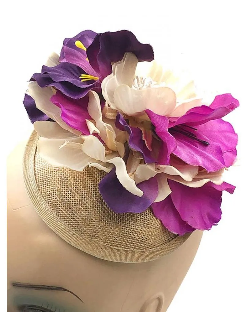 TOCADOS MORADOS Y BEIGE PARA INVITADAS DE BODA Y MADRINAS