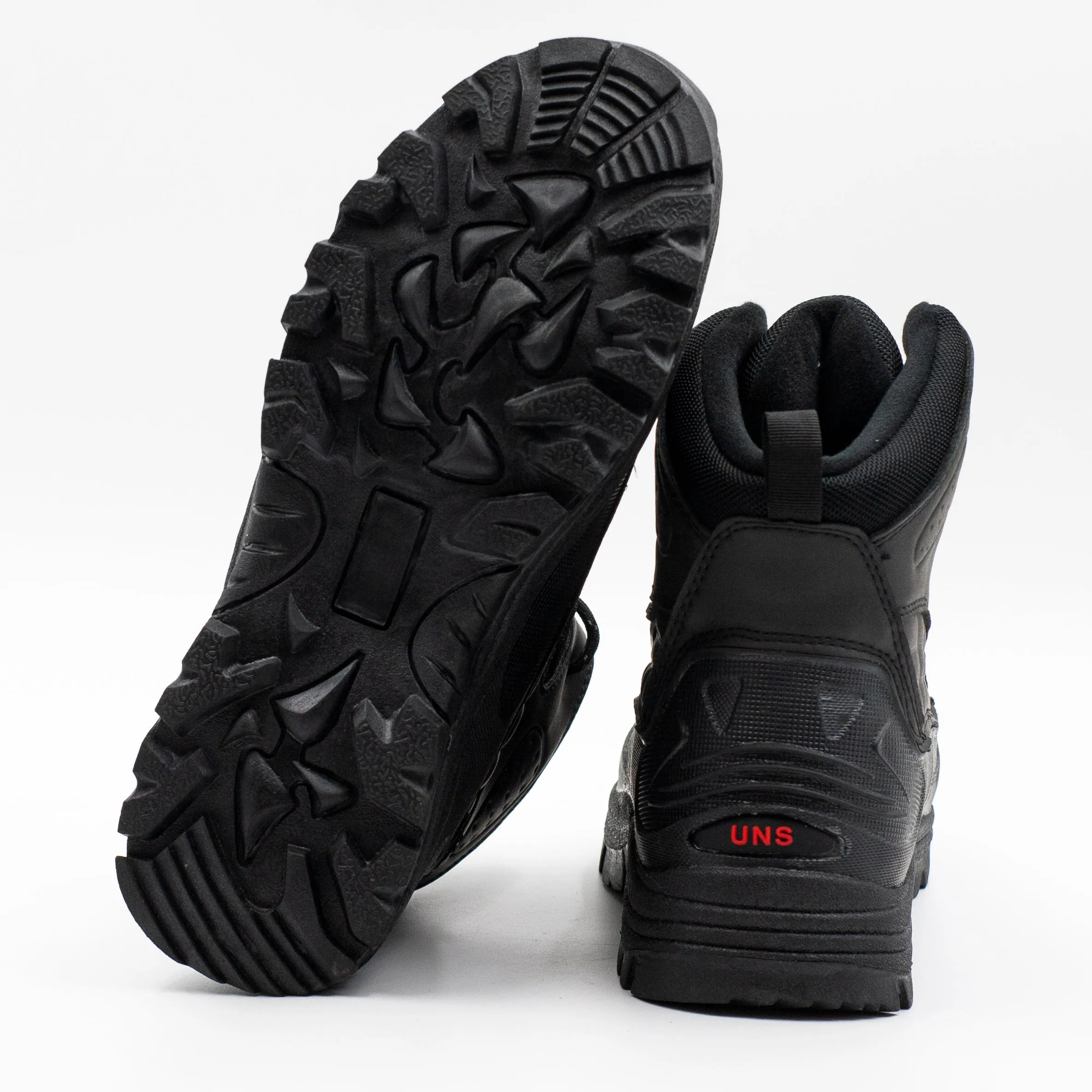 Unisport botin outdoor hombre waterproof color negro