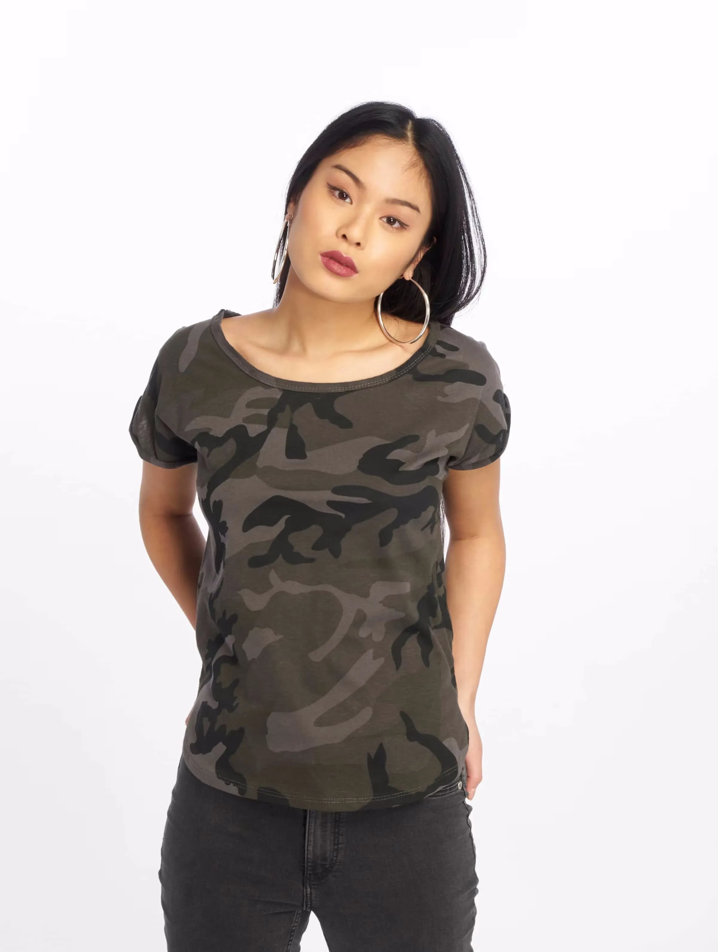 Urban Classics Camo Back Shaped