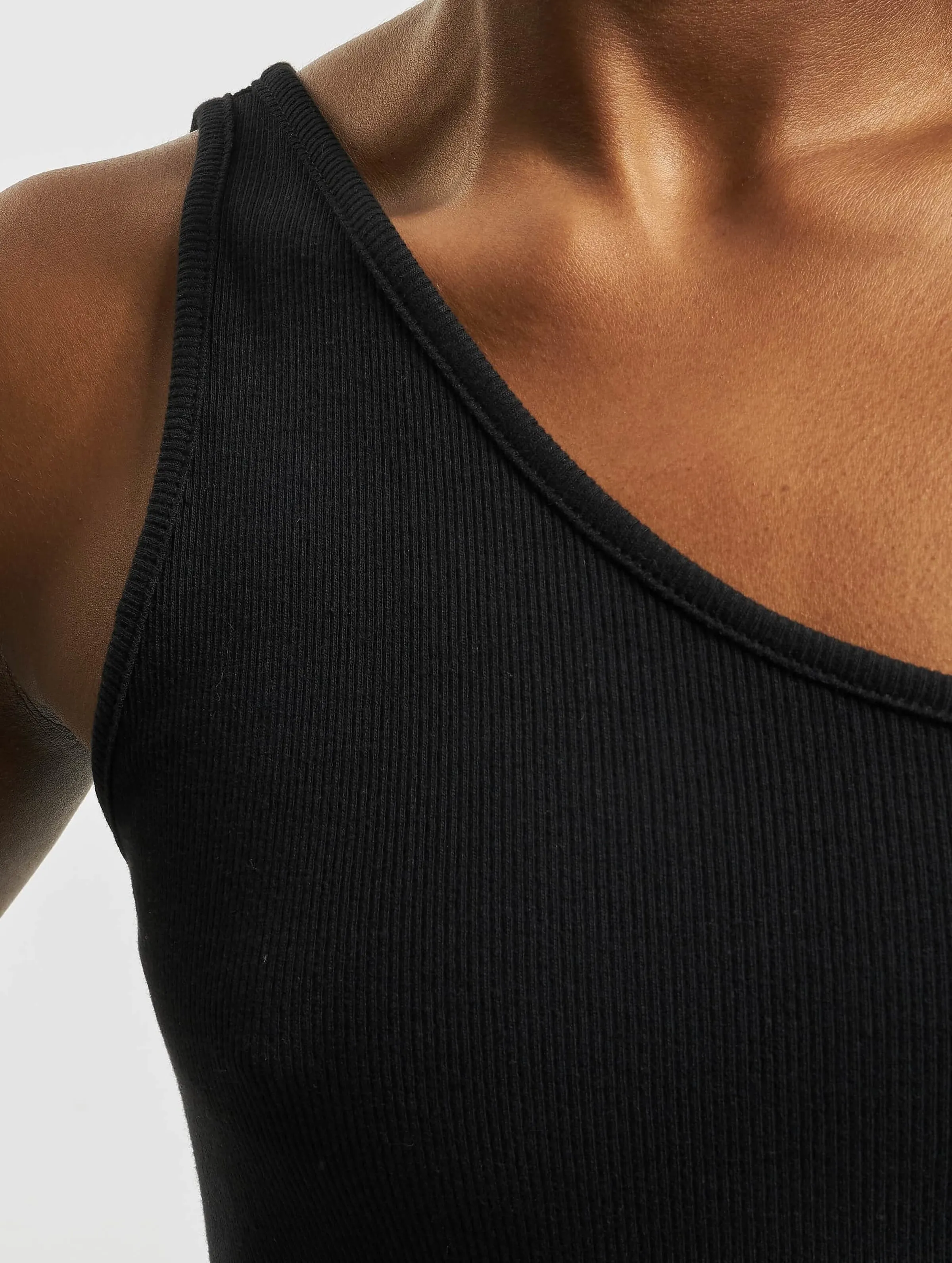 Urban Classics Cropped Asymmetric