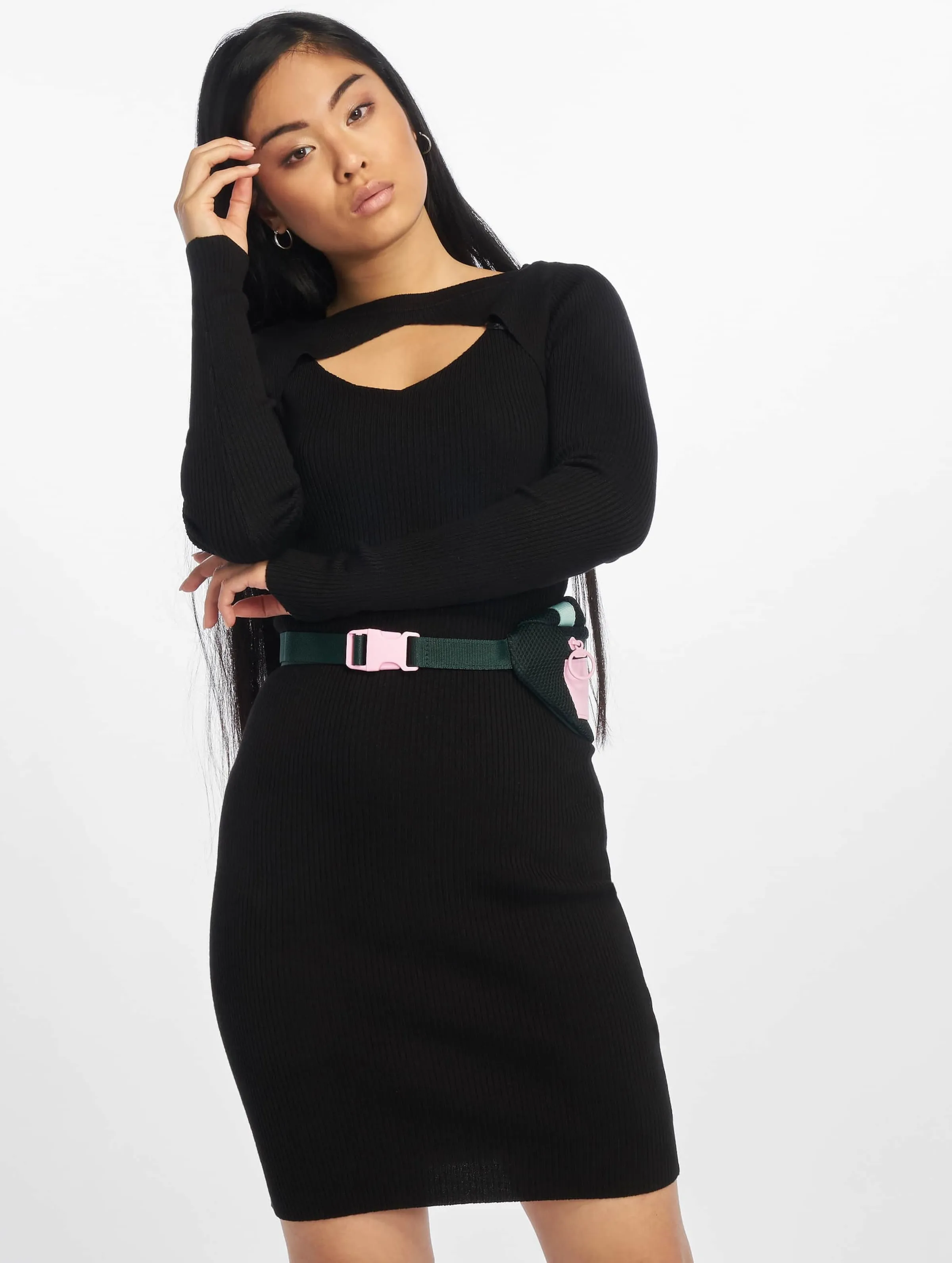Urban Classics Cut Out
