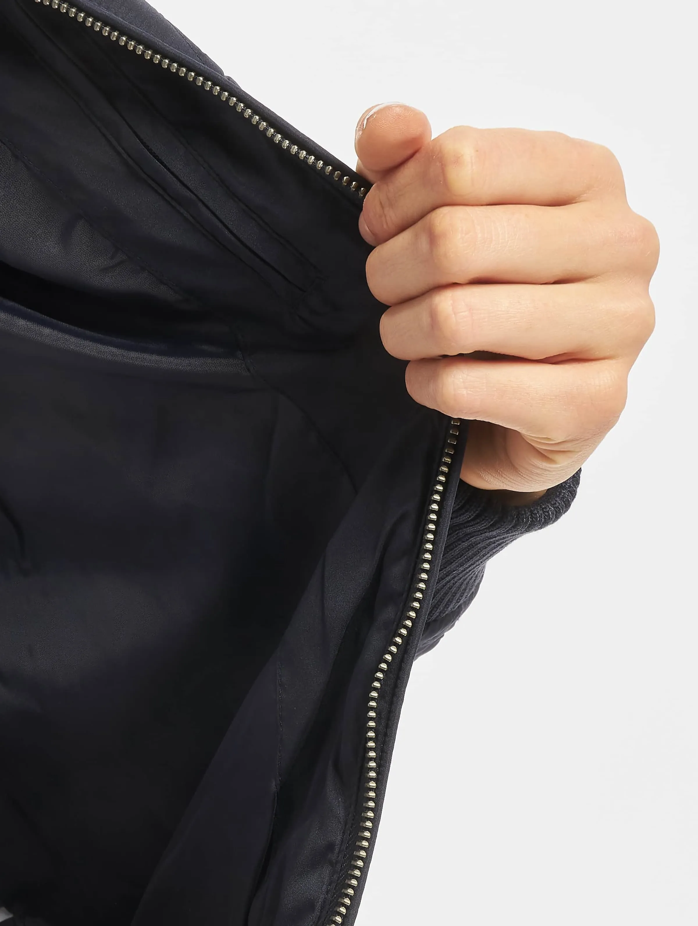 Urban Classics Diamond Quilt Nylon