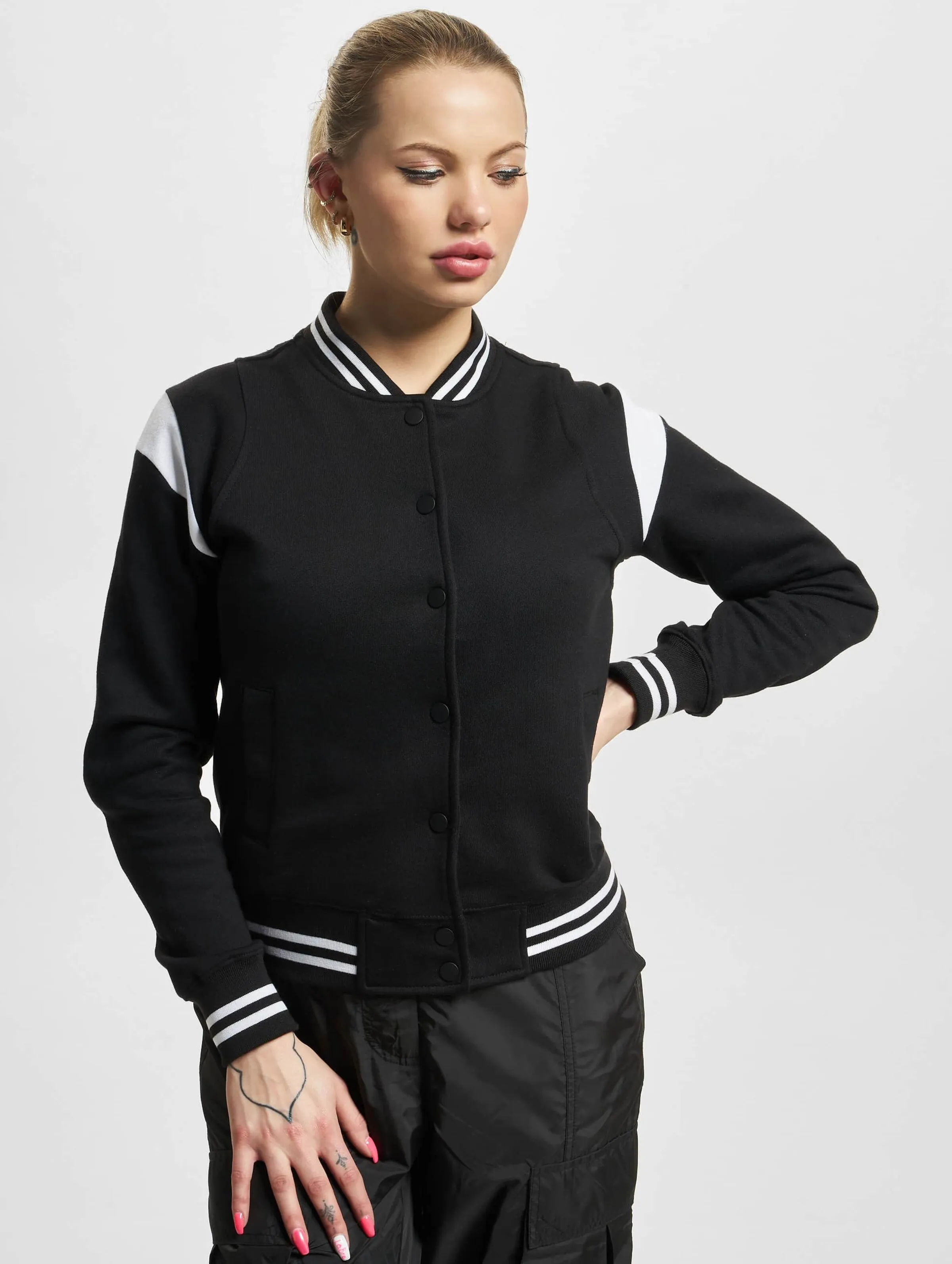 Urban Classics Inset