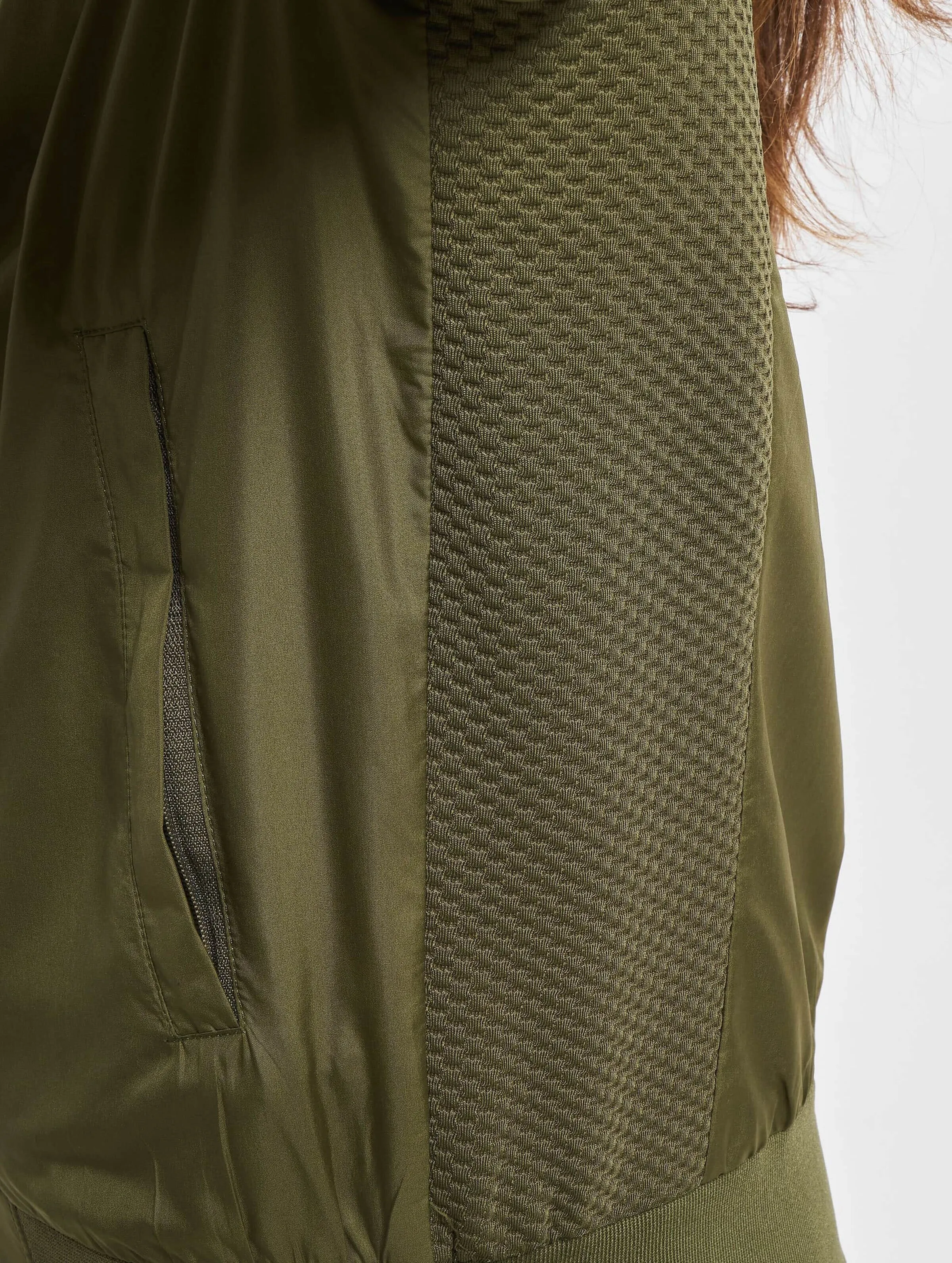 Urban Classics Light Bomber