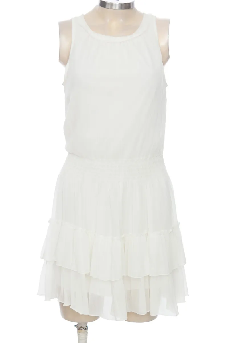 VESTIDO / ENTERIZO COLOR BLANCO  ZARA