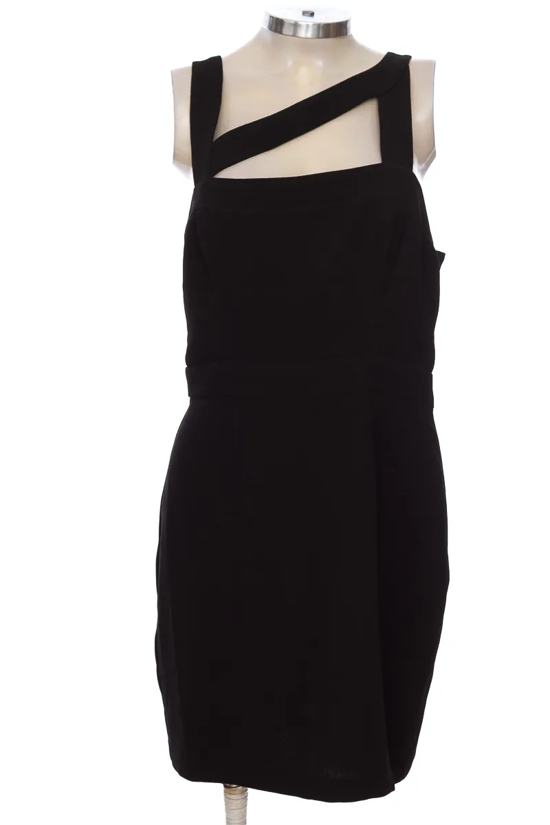 VESTIDO / ENTERIZO COLOR NEGRO  BCBG
