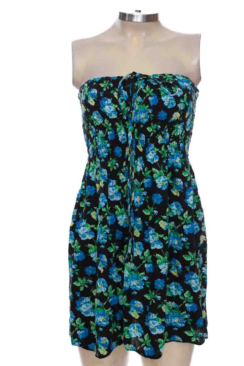 VESTIDO / ENTERIZO COLOR ROSADO  IRIS