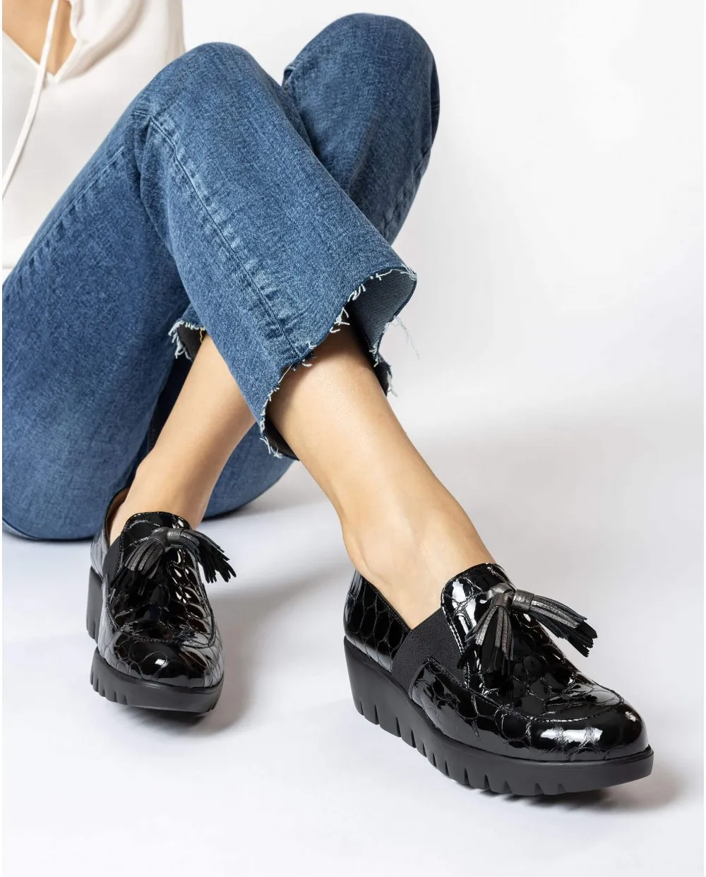 WONDERS MOCASíN FLY BORLAS NEGRO COCO CHAROL C33254
