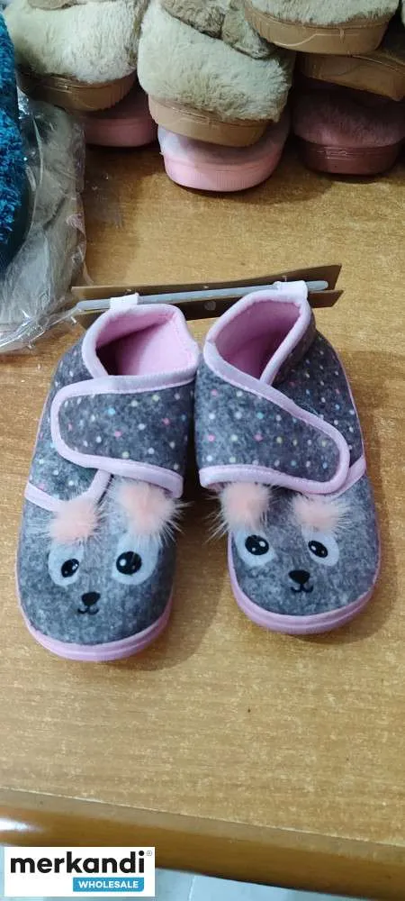 zapatos de niños a 2,50